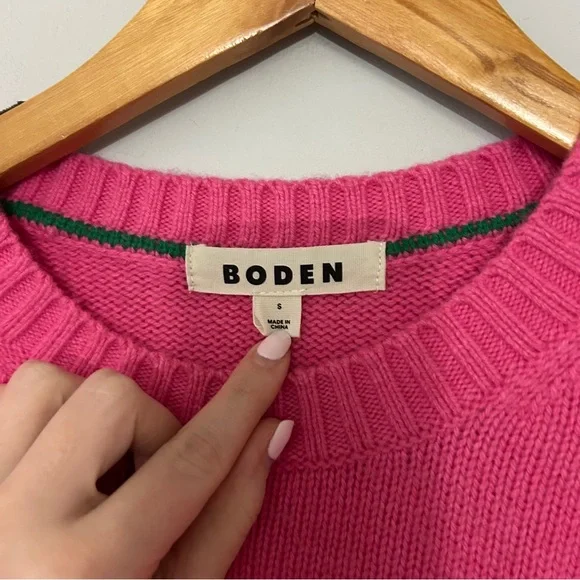 Boden Natalie Embroidered Sweater Party Pink French Bulldog - Picture 4 of 5